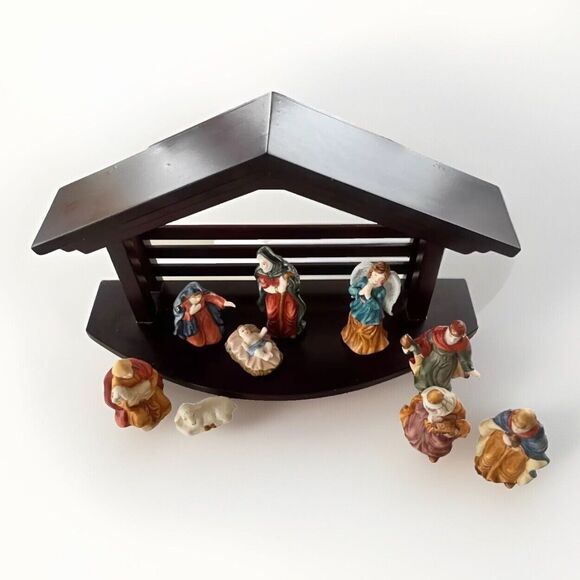 Christmas Nativity Scene 10 Piece Wood And Porcelain Holiday Set - Picture 2 of 4